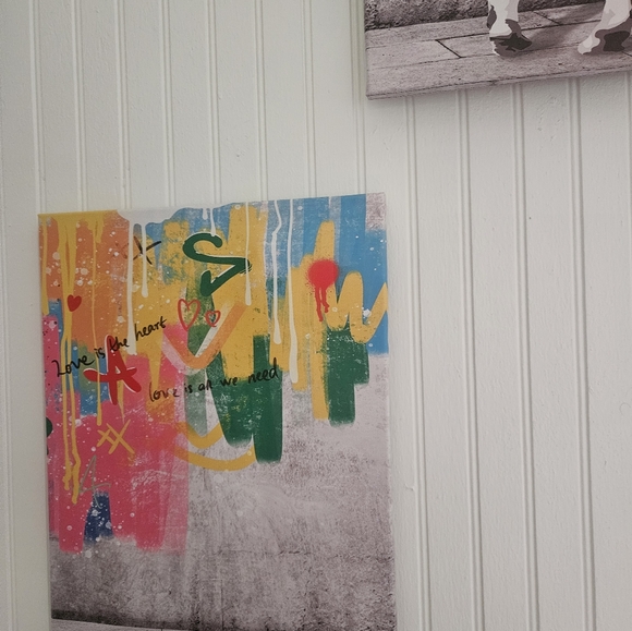 Home Decor display - Picture 4 of 7